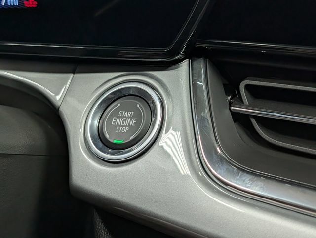 New 2026 Chevrolet Trax LT w/ Sunroof Package FWD image 20