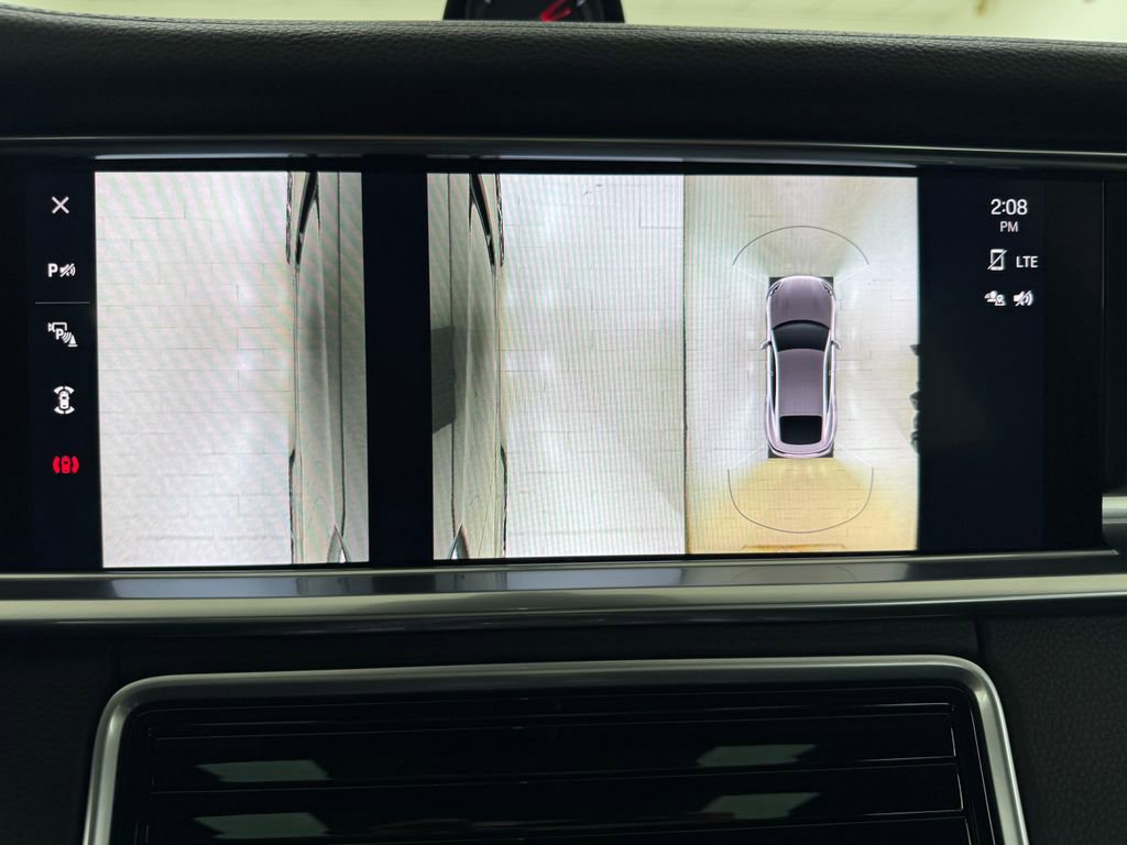 Used 2023 Porsche Panamera 4 Platinum Edition image 23