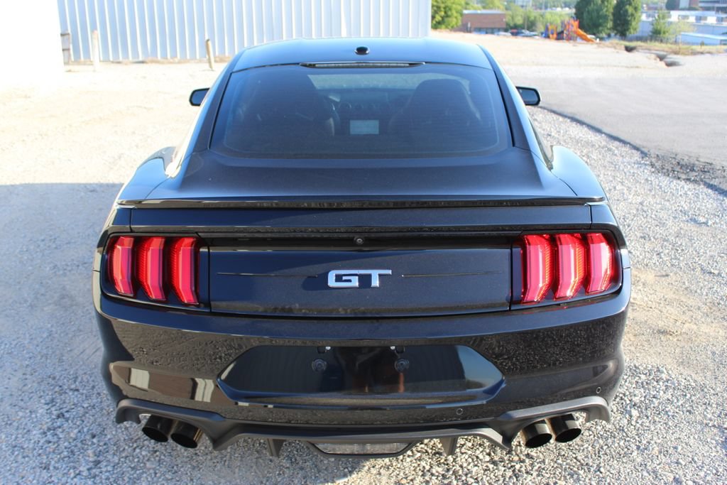 Used 2020 Ford Mustang GT Premium w/ Performance Package - Level 2 RWD image 5