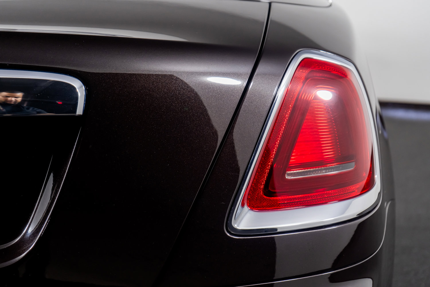 Used 2017 Rolls-Royce Dawn image 14