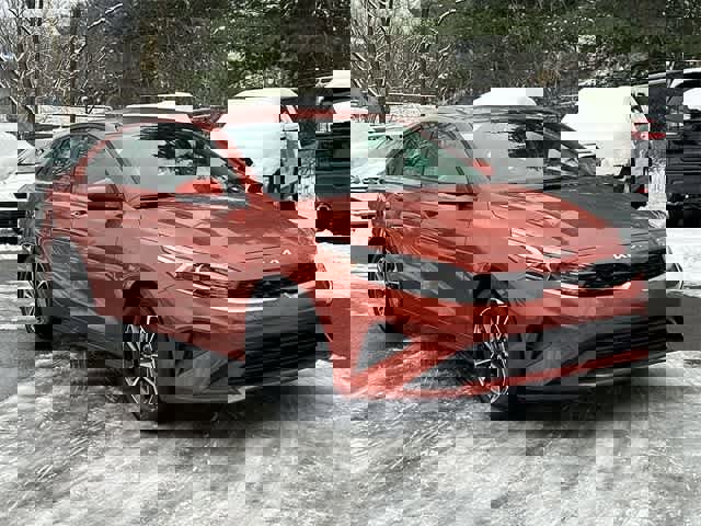 Used 2023 Kia Forte LXS image 28