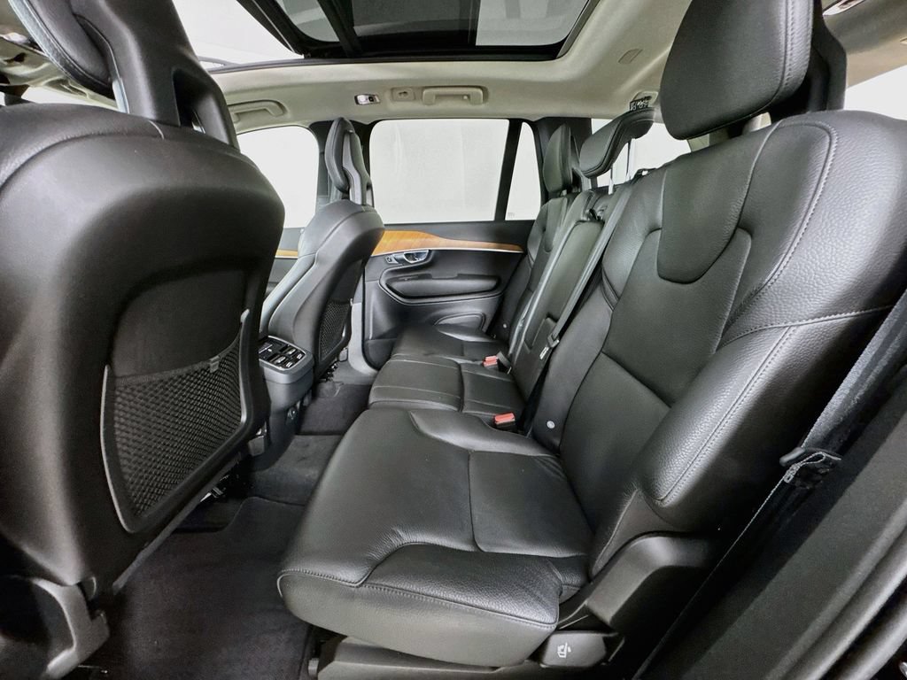 Used 2021 Volvo XC90 T6 Momentum w/ Advanced Package AWD/4WD image 31