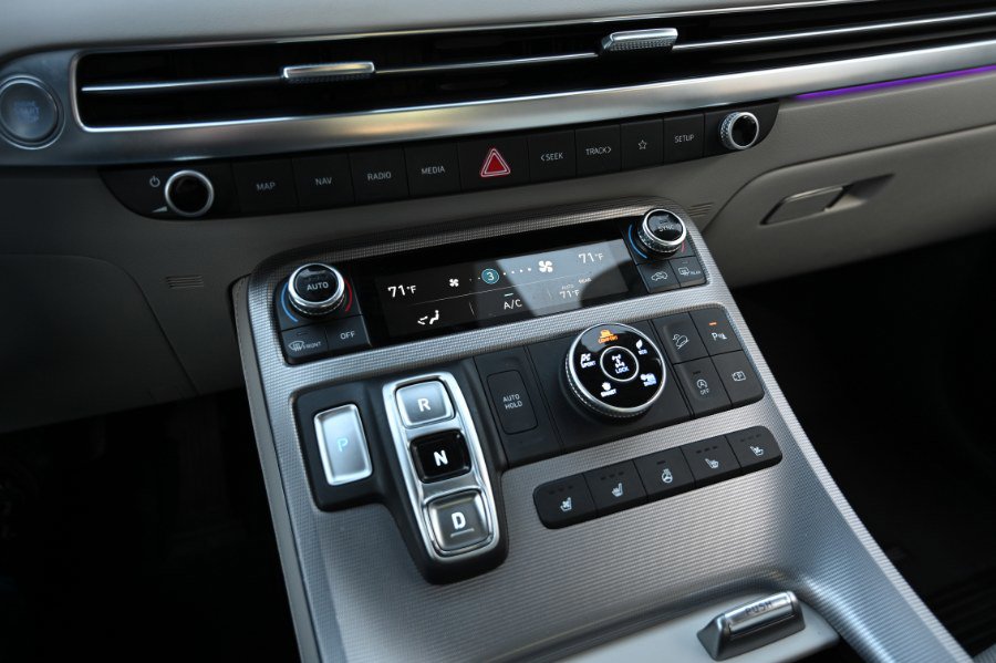 Used 2023 Hyundai Palisade Calligraphy image 40