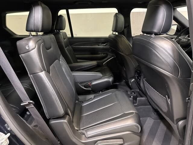 Used 2023 Jeep Grand Cherokee L Overland AWD/4WD image 62