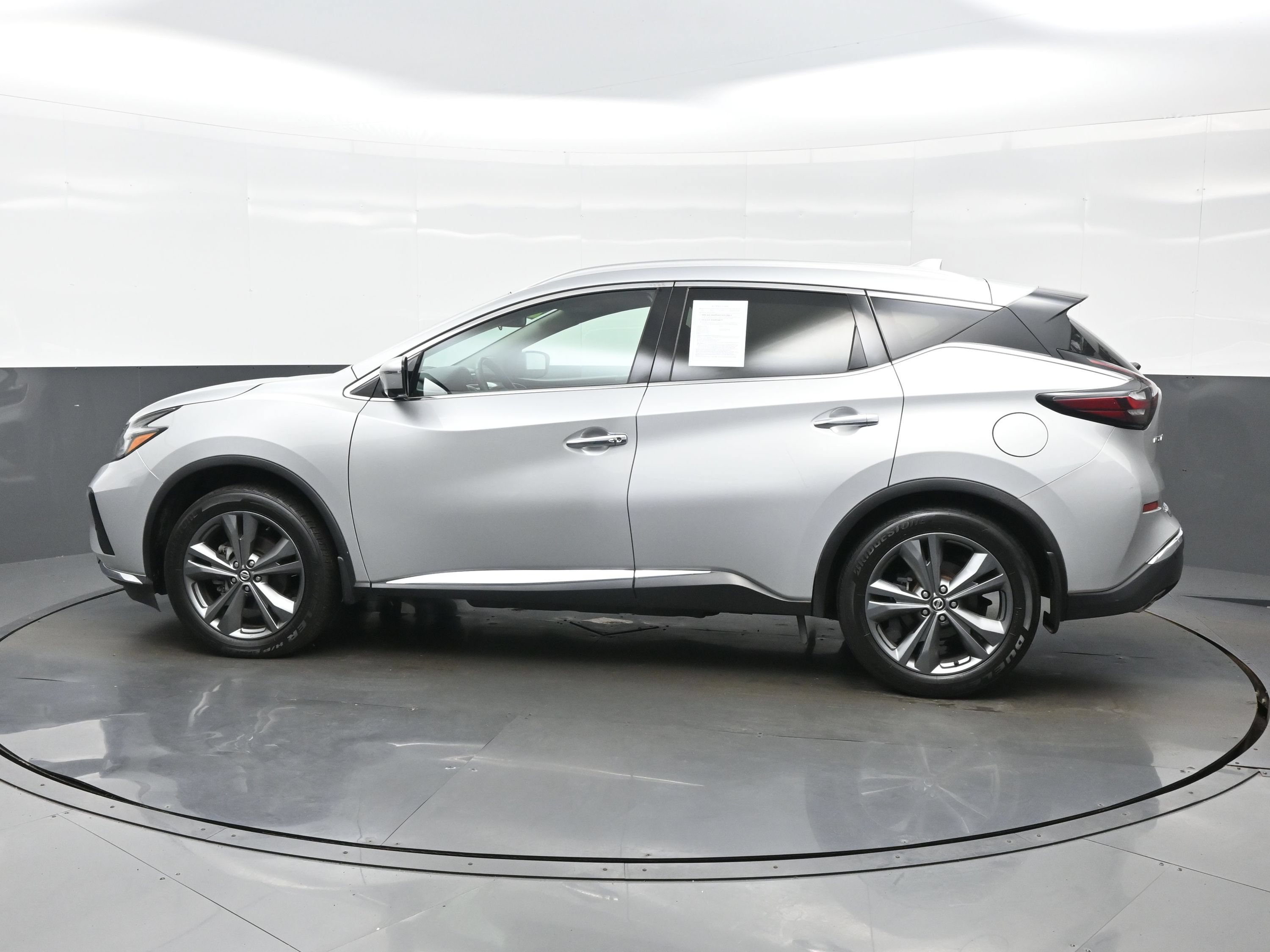 Used 2020 Nissan Murano Platinum w/ Cargo Package AWD/4WD image 3