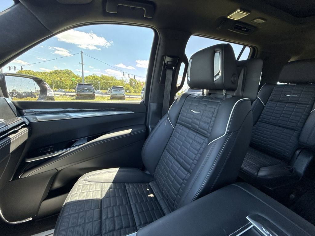 Used 2025 Cadillac Escalade V w/ LPO, Floor Liner Package AWD/4WD image 34