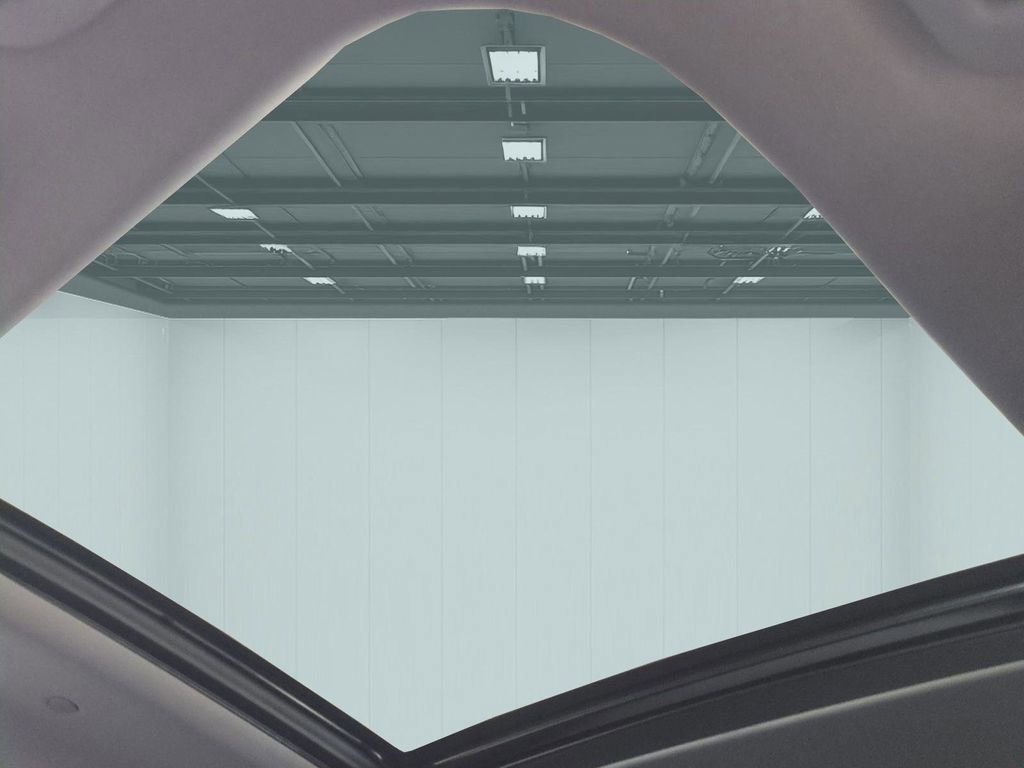 Certified 2021 Lincoln Nautilus Reserve w/ Equipment Group 201A image 13