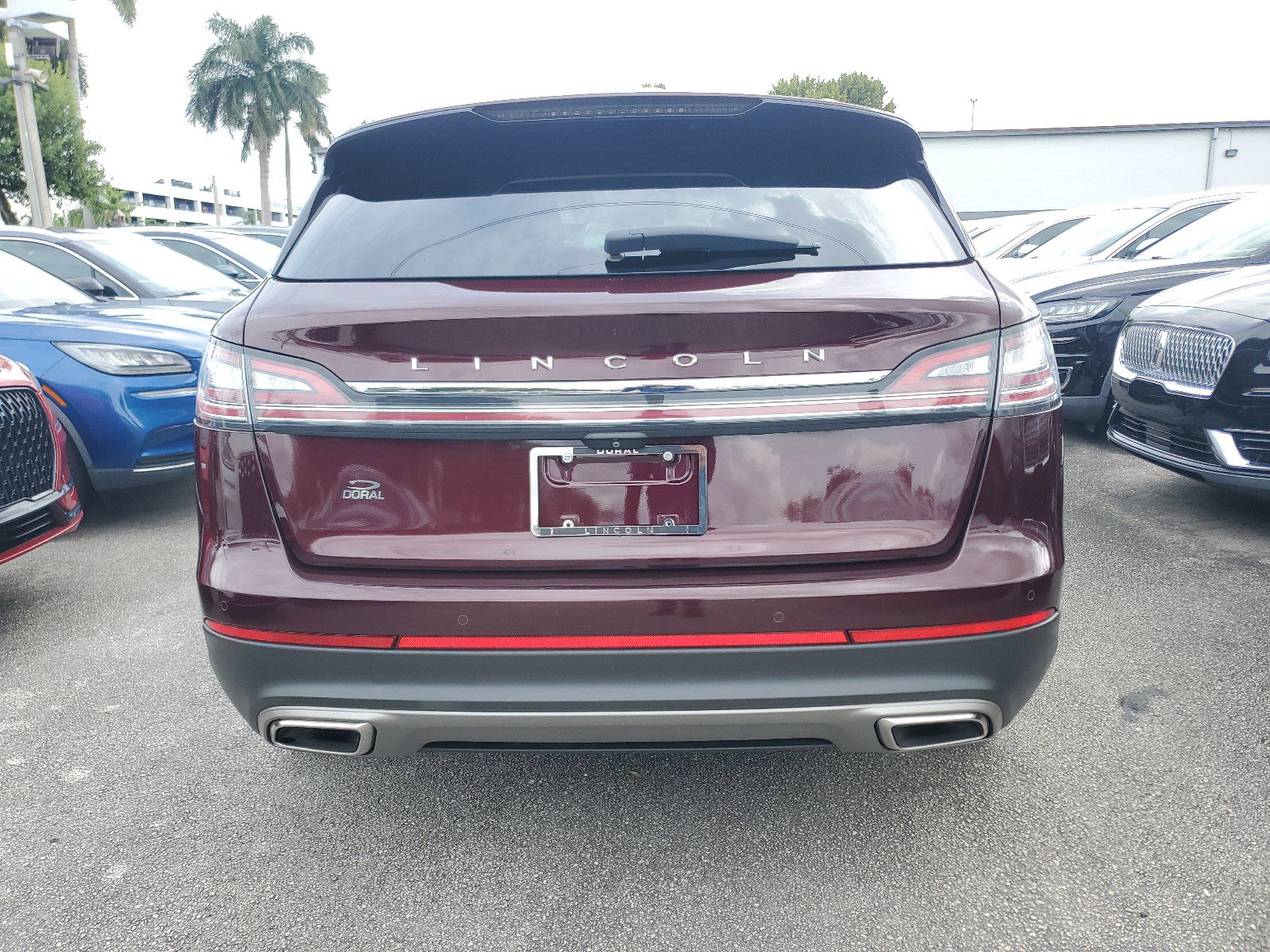 Used 2021 Lincoln Nautilus FWD image 5