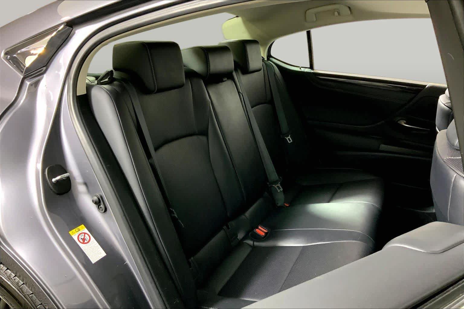 Used 2019 Lexus ES 350 w/ Premium Package FWD image 20