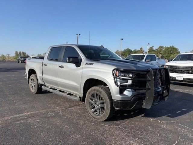 Used 2025 Chevrolet Silverado 1500 LT Trail Boss w/ Convenience Package II AWD/4WD image 8