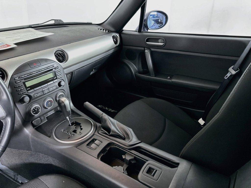 Used 2012 MAZDA MX-5 Miata Touring RWD image 28