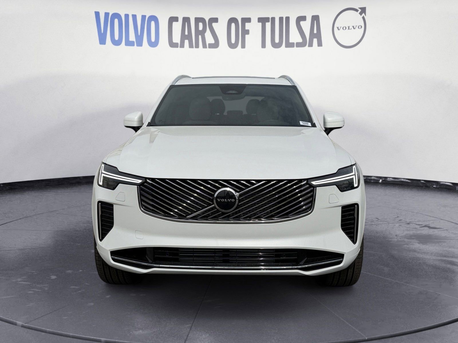 New 2026 Volvo XC90 T8 Core w/ Protection Package Premier AWD/4WD image 8