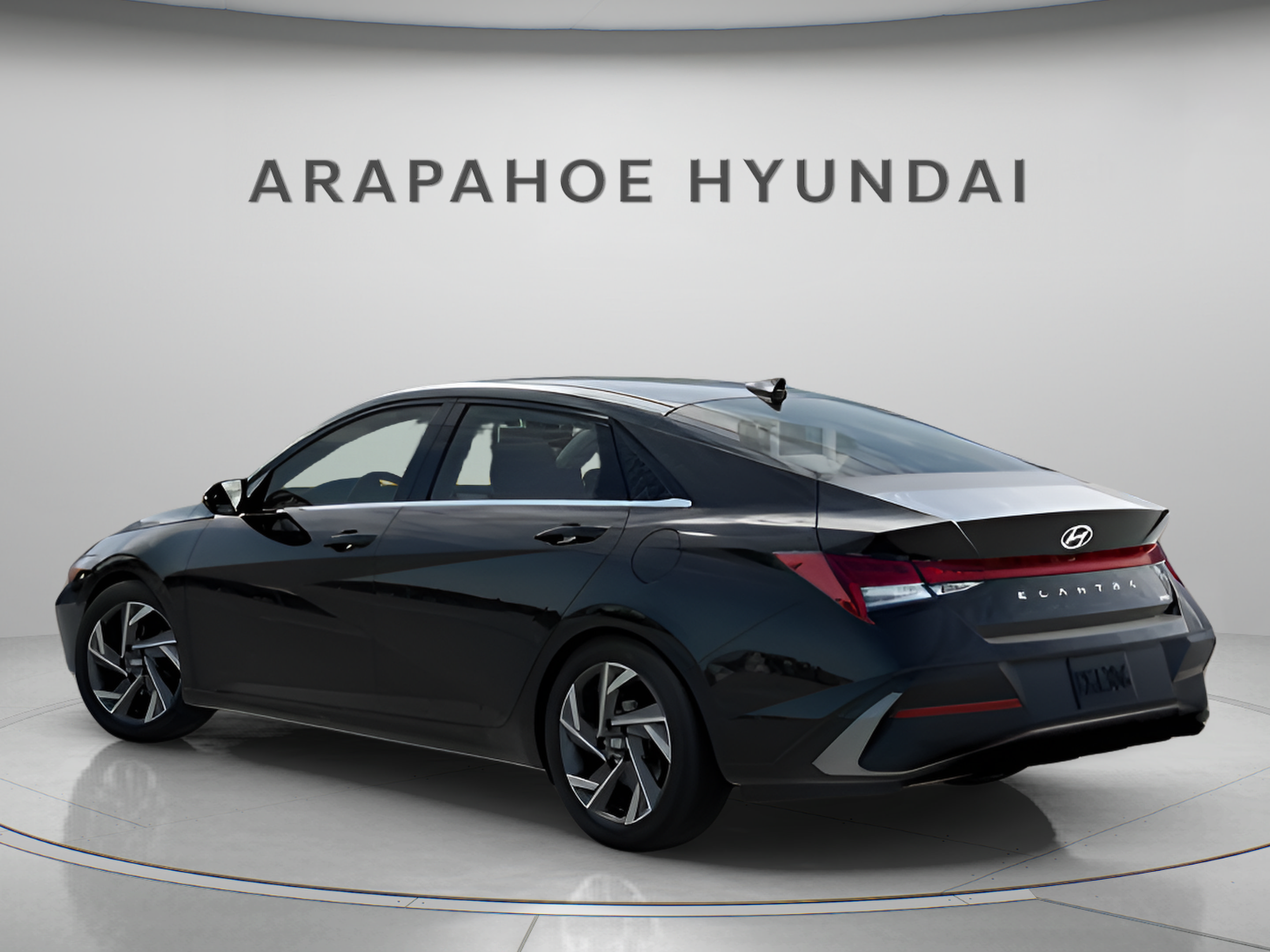 New 2026 Hyundai Elantra Limited FWD image 4