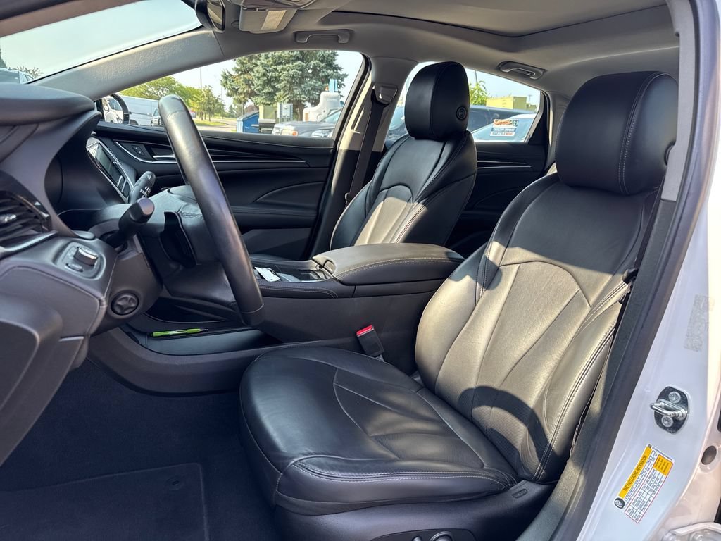 Used 2018 Buick LaCrosse Essence w/ Sun and Shade Package FWD image 6