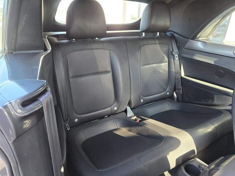 Used 2014 Volkswagen Beetle 1.8T image 19