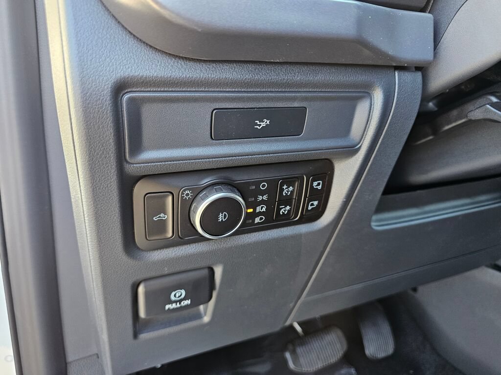 New 2026 Ford F150 XLT w/ Equipment Group 302A MID AWD/4WD image 18