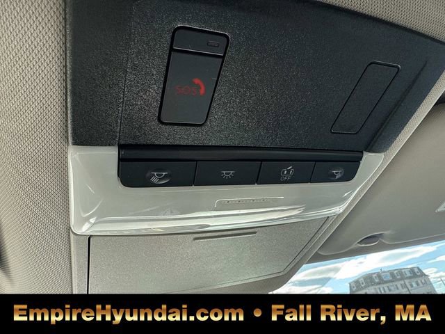 Used 2022 Nissan Rogue SV image 24