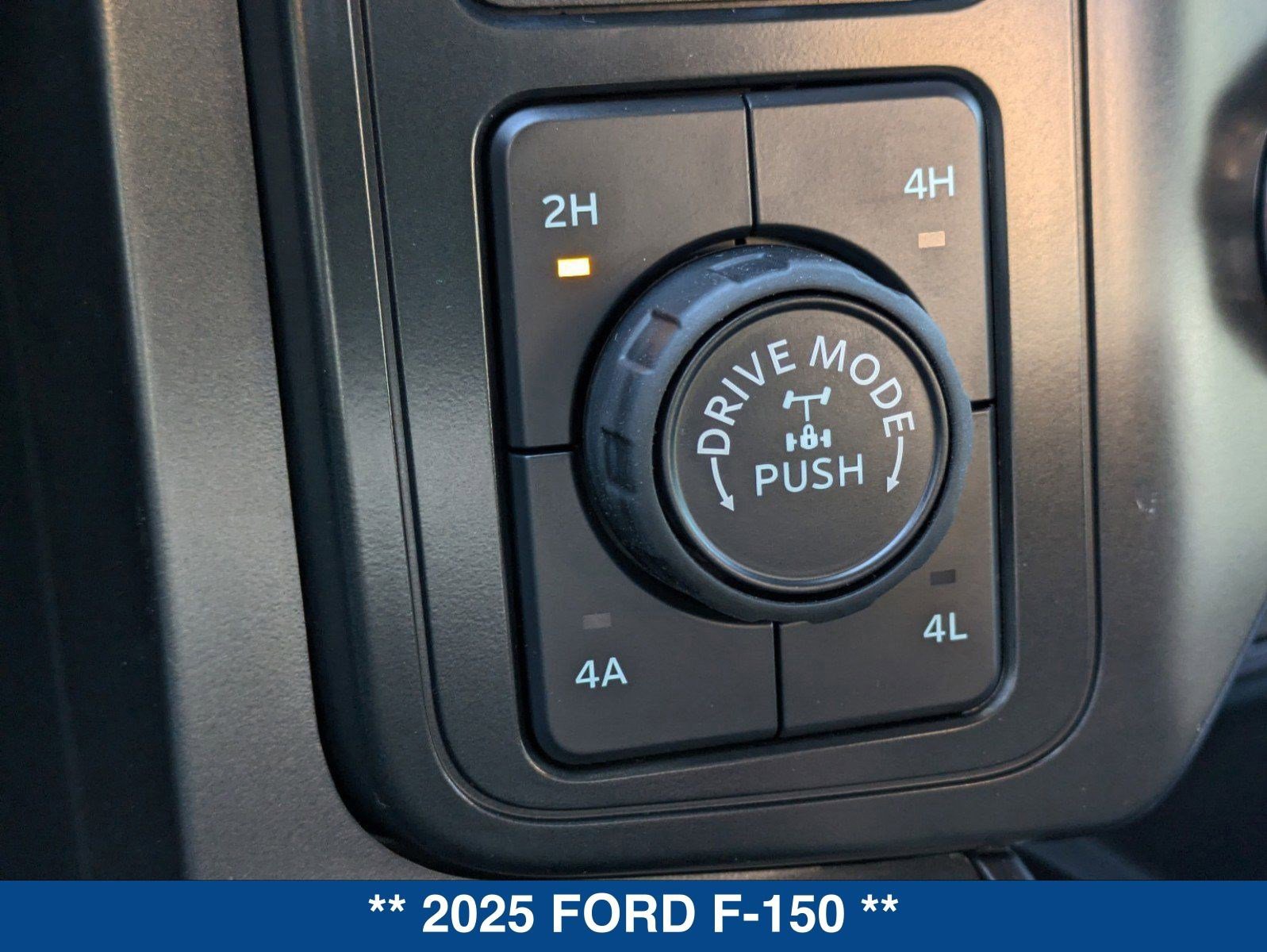 New 2025 Ford F150 Lariat w/ Equipment Group 502A High image 34