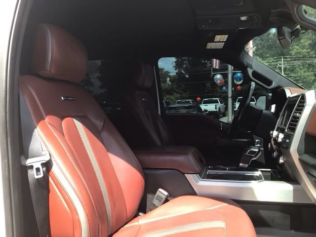 Used 2018 Ford F150 Platinum w/ Equipment Group 701A Luxury AWD/4WD image 25