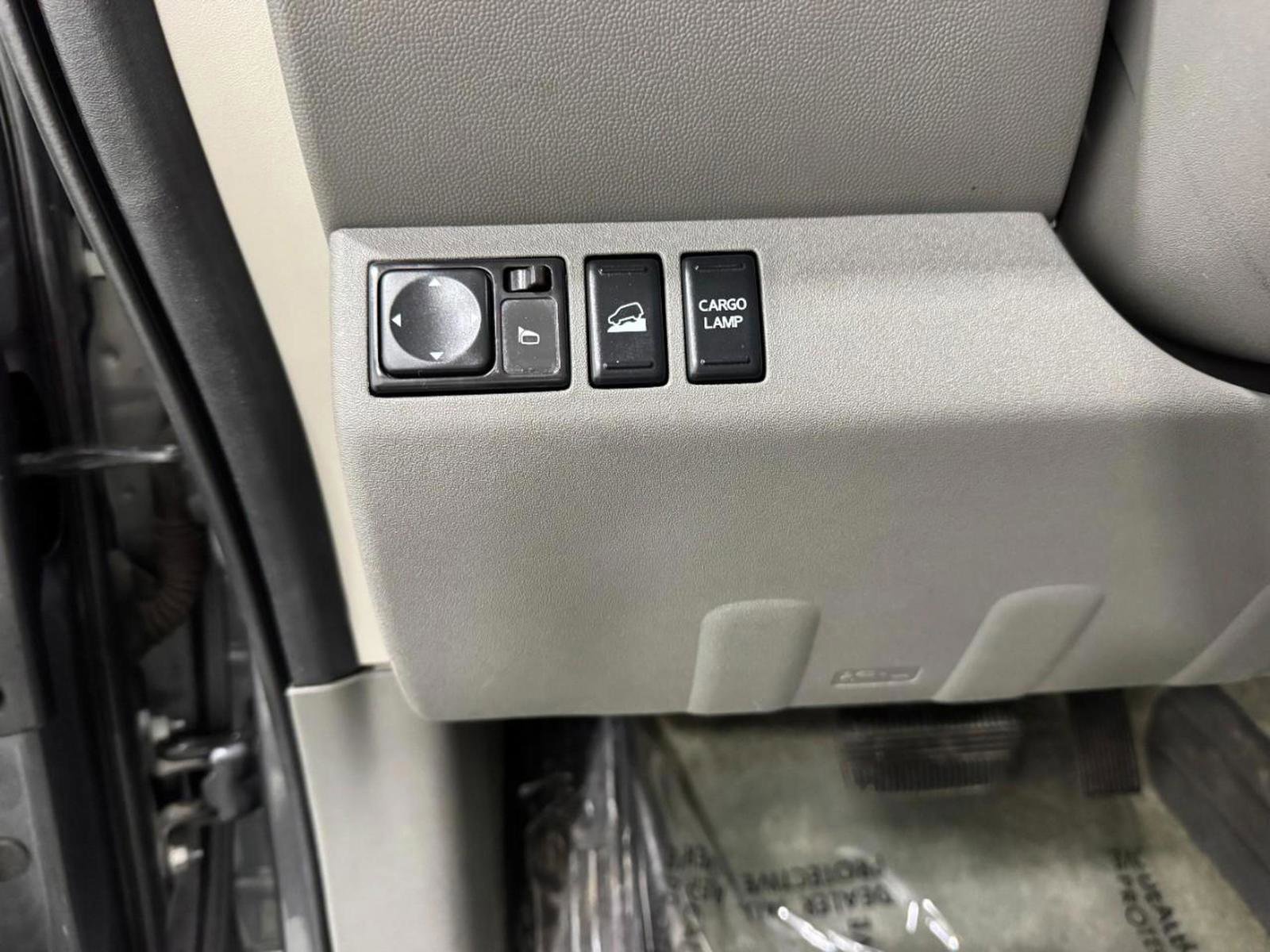 Used 2016 Nissan Frontier SV image 26