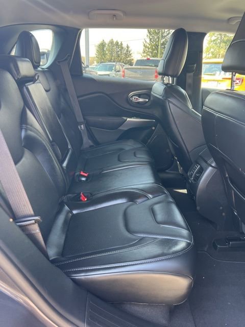 Used 2020 Jeep Cherokee Limited AWD/4WD image 58