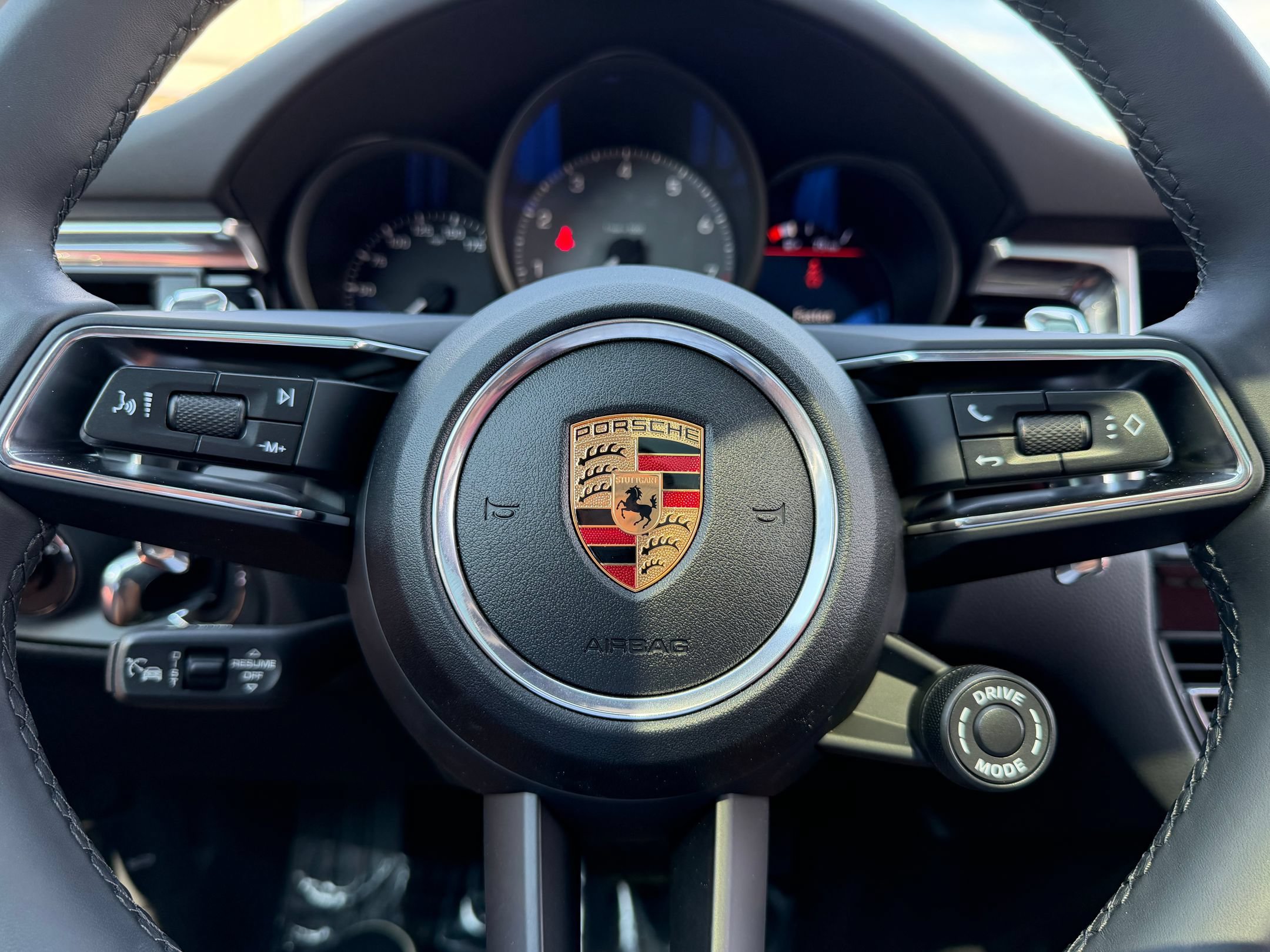 New 2026 Porsche Macan S AWD/4WD image 34