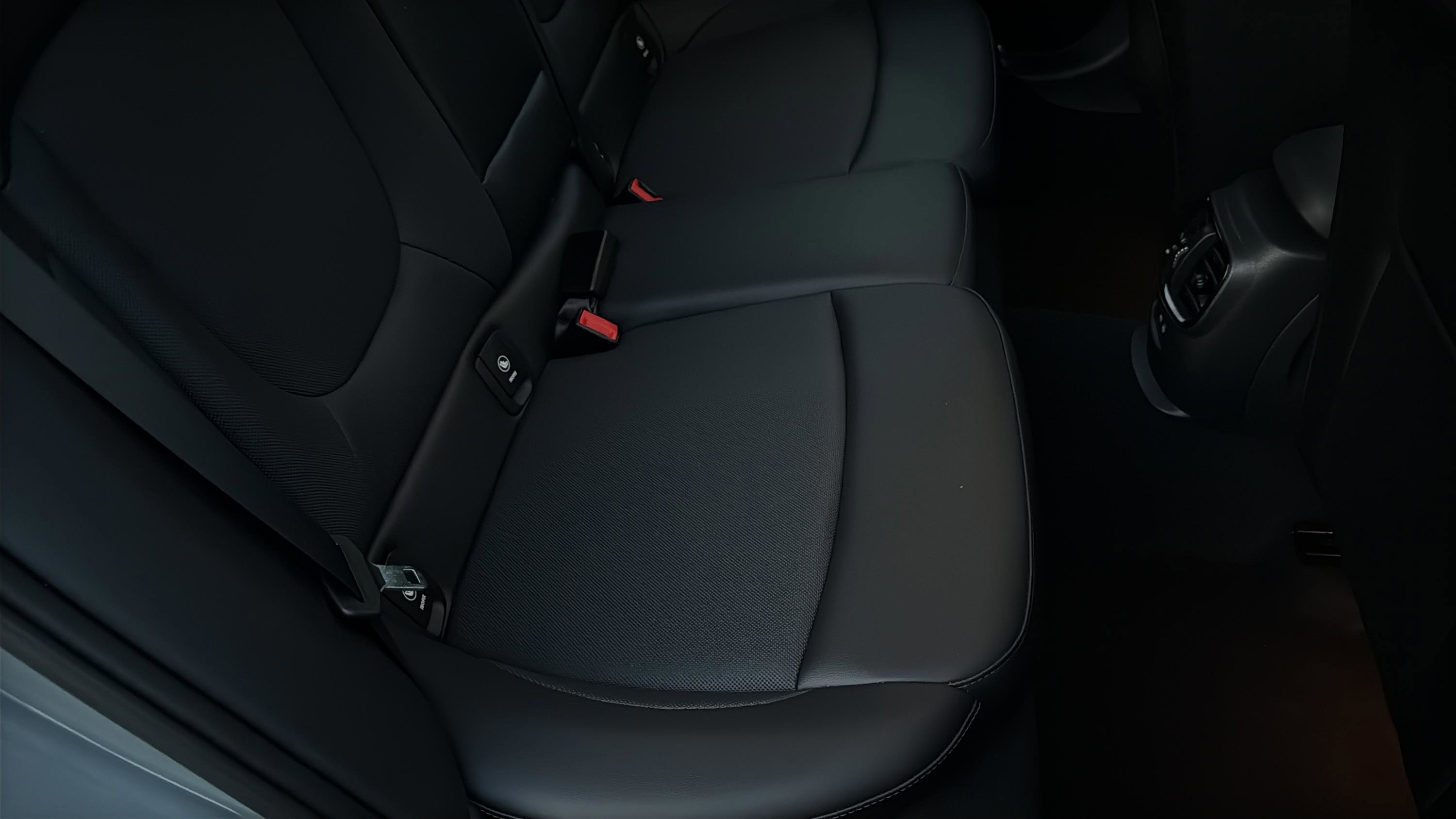 Used 2022 MINI Cooper Clubman S image 31