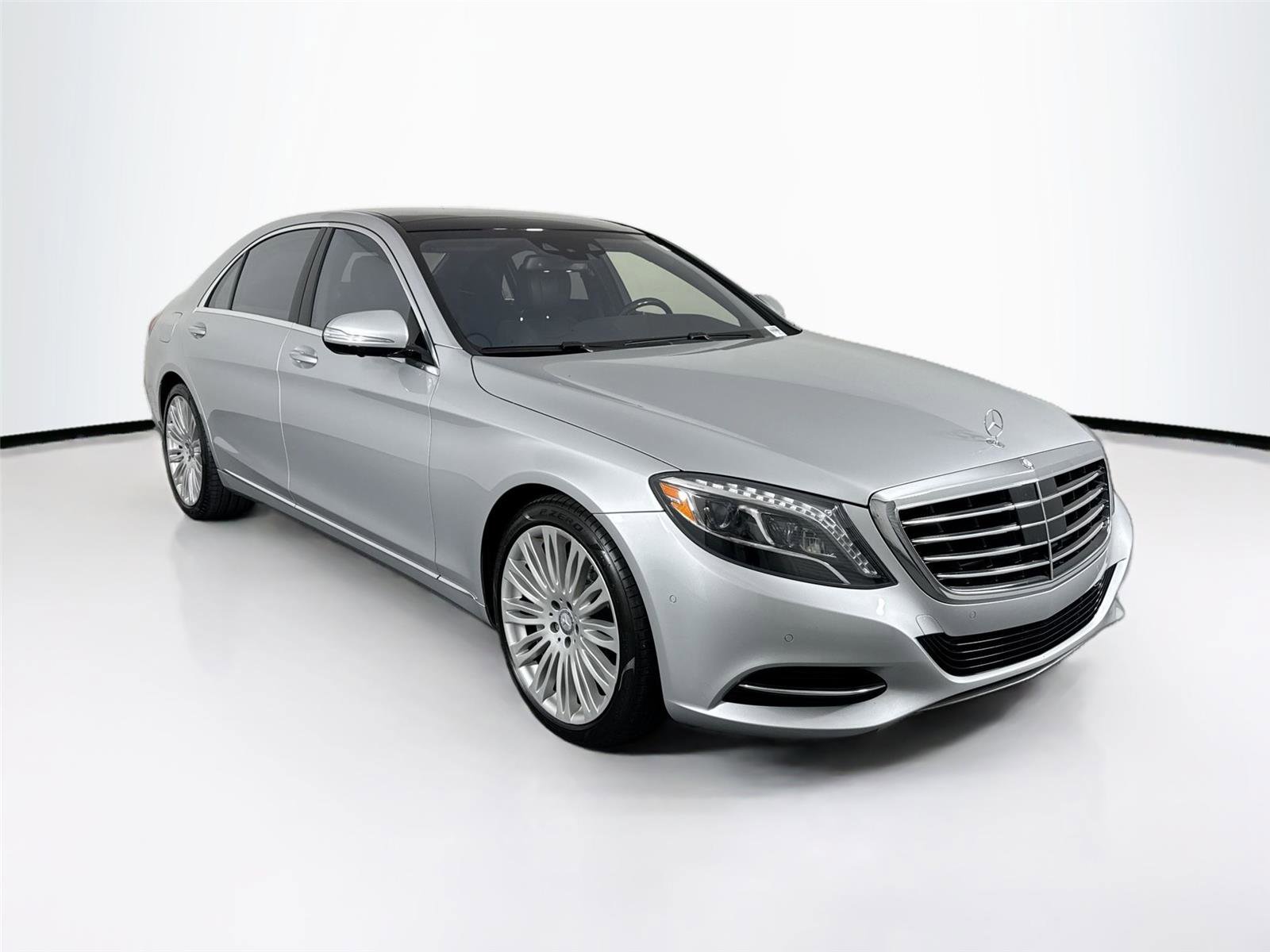 Used 2015 Mercedes-Benz S 550 Sedan image 10