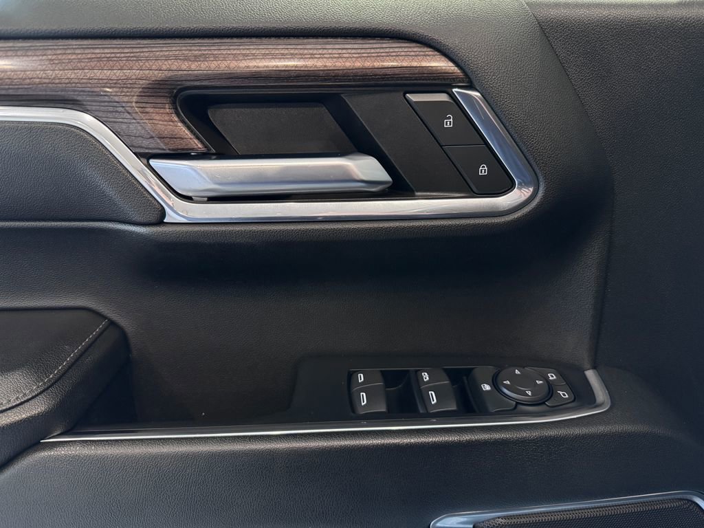 Certified 2024 Chevrolet Silverado 1500 RST image 25