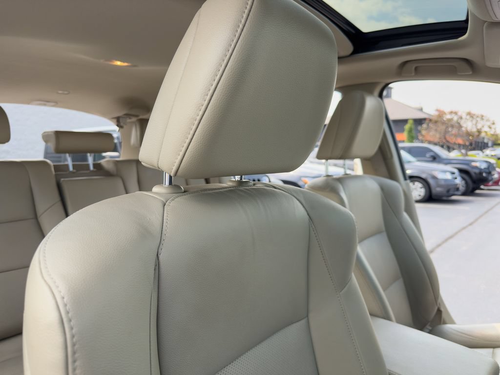 Used 2017 Acura RDX AWD w/ Technology Package image 13