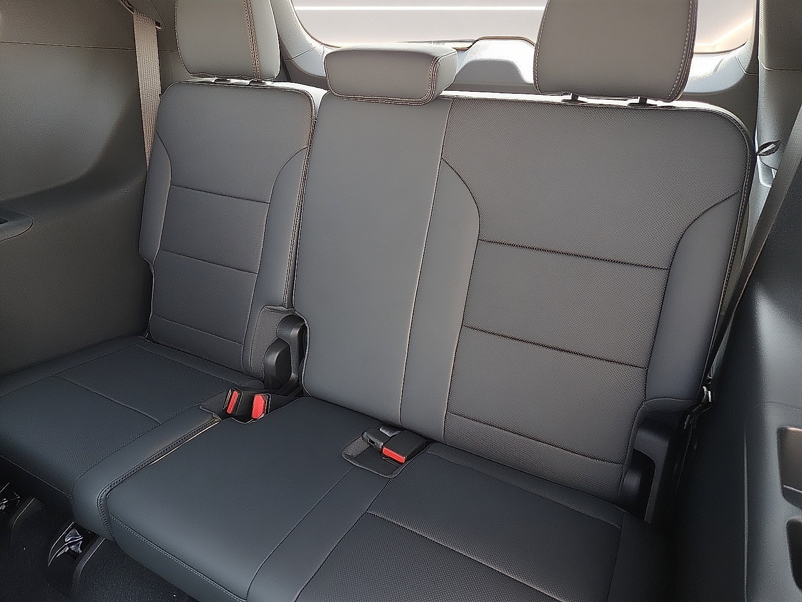 New 2027 Buick Enclave Sport Touring w/ Power Package FWD image 10