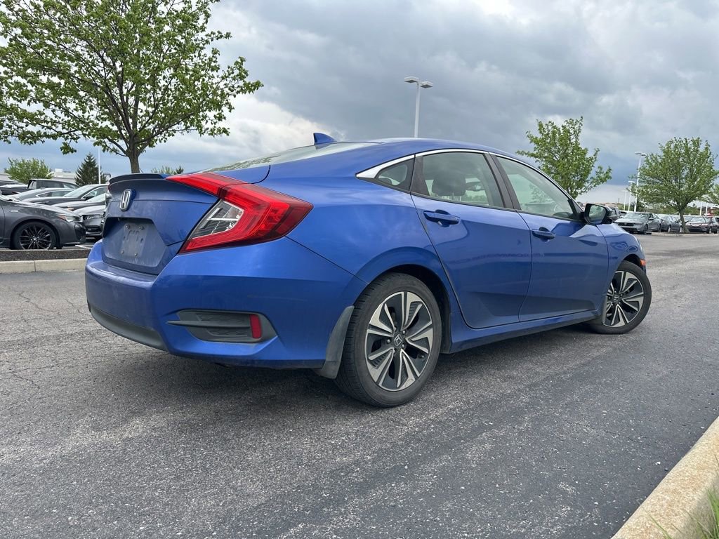 Used 2018 Honda Civic EX-L image 10