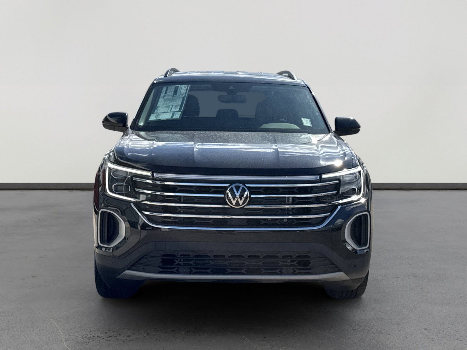 New 2026 Volkswagen Atlas SE image 2