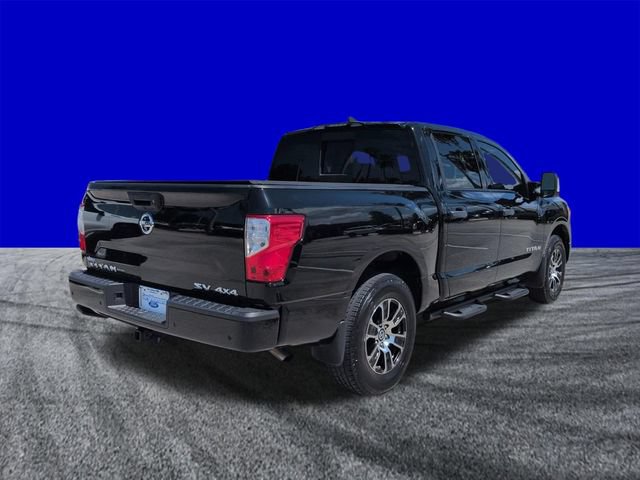 Used 2022 Nissan Titan SV w/ SV Convenience Package AWD/4WD image 4