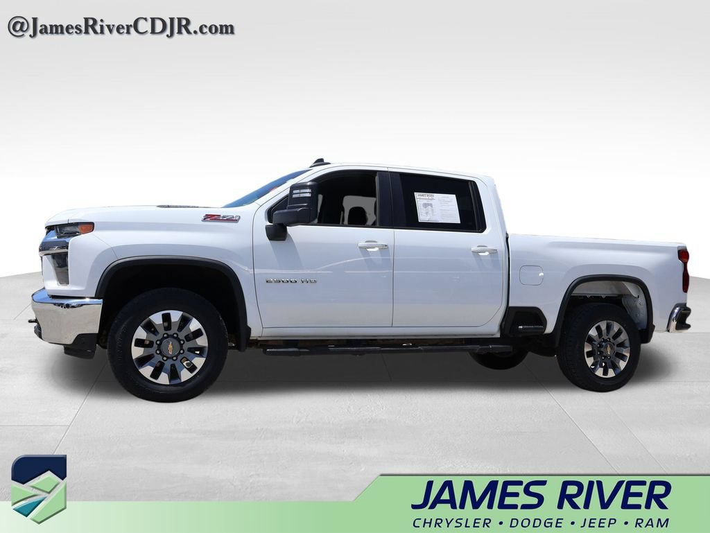 Used 2020 Chevrolet Silverado 2500 LT w/ Z71 Off-Road Package AWD/4WD image 2