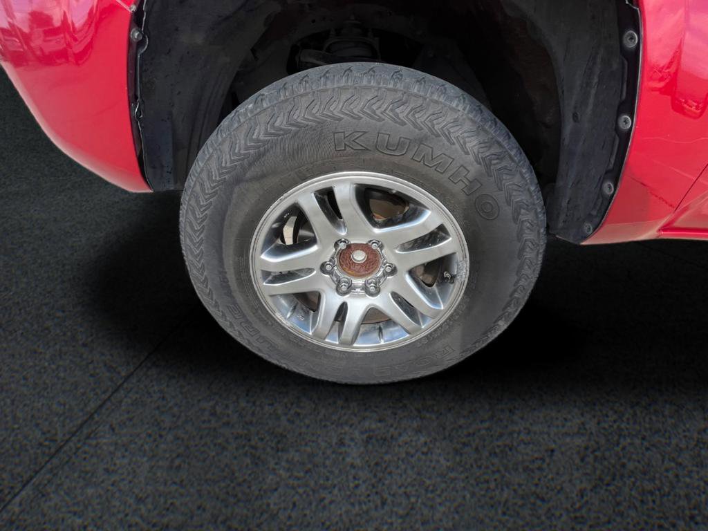 Used 2016 Toyota Tacoma SR5 w/ Towing Package image 10