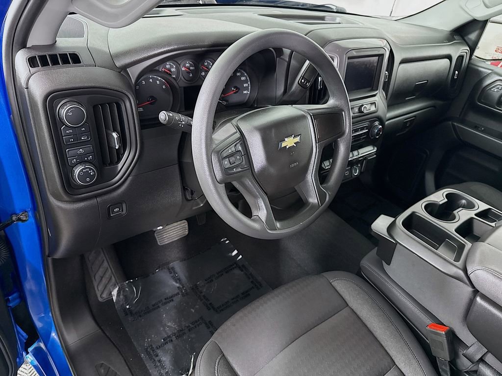 Used 2024 Chevrolet Silverado 1500 Custom AWD/4WD image 16