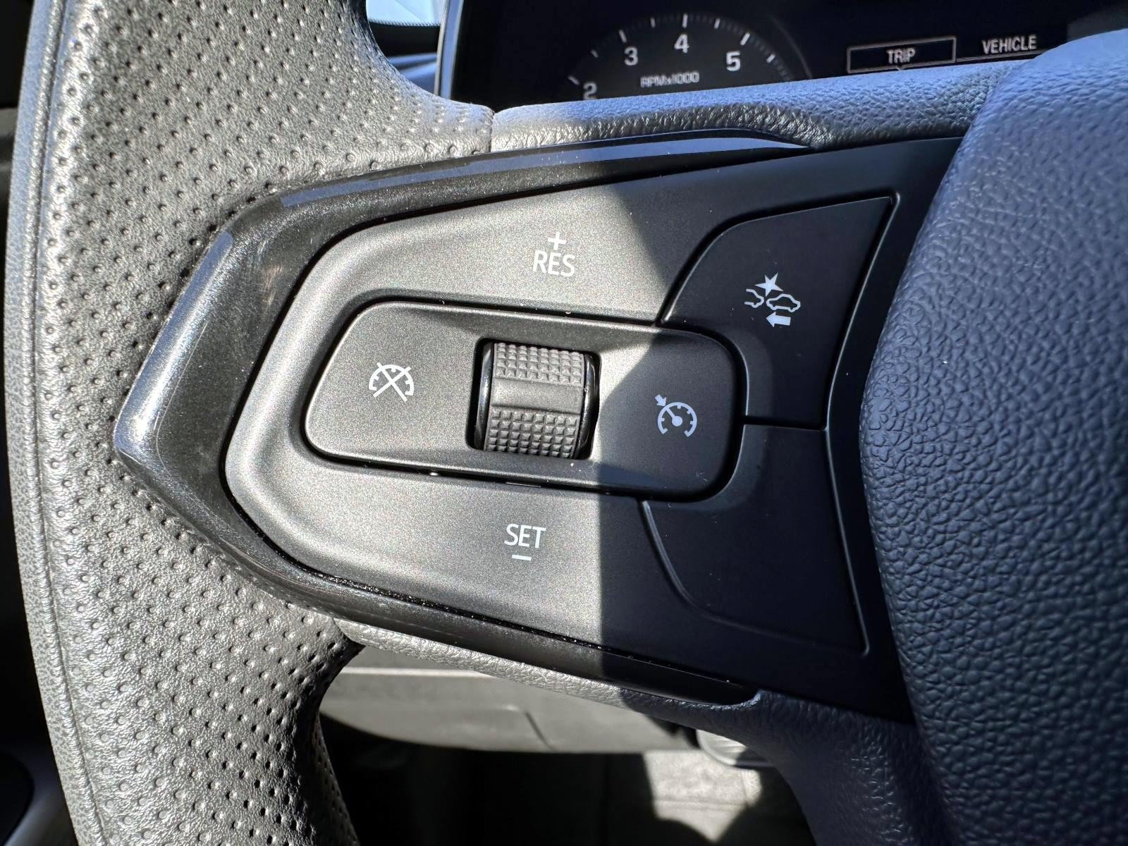 Used 2024 Chevrolet Trax LS w/ LS Convenience Package FWD image 15