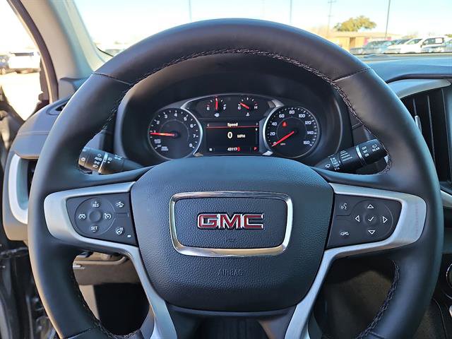 Used 2023 GMC Terrain SLT w/ Tech Package image 15
