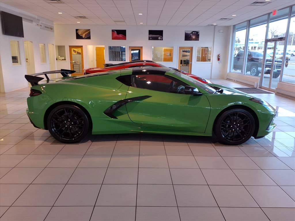 New 2026 Chevrolet Corvette Stingray Coupe w/ 1LT RWD image 3