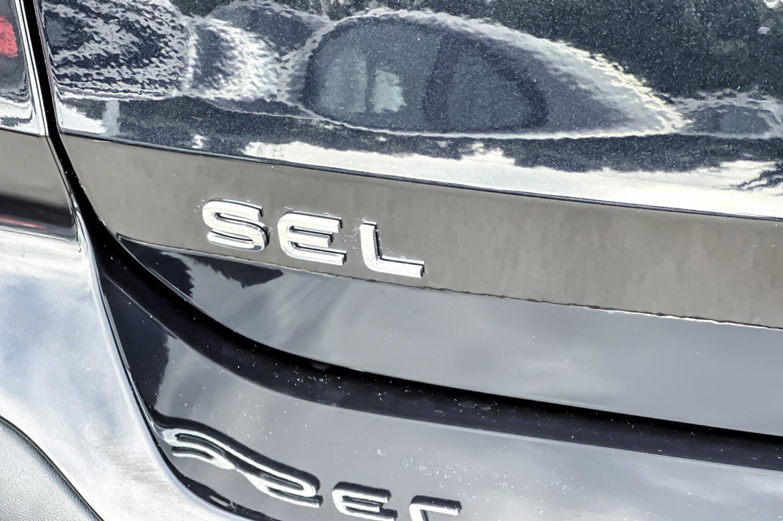 New 2026 Volkswagen Taos SEL image 26