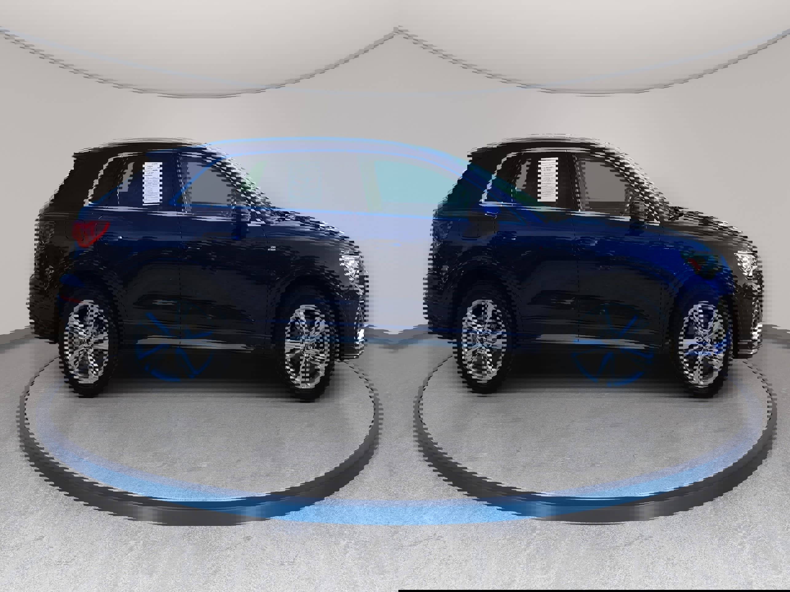 Used 2024 Audi Q3 2.0T Premium Plus image 4