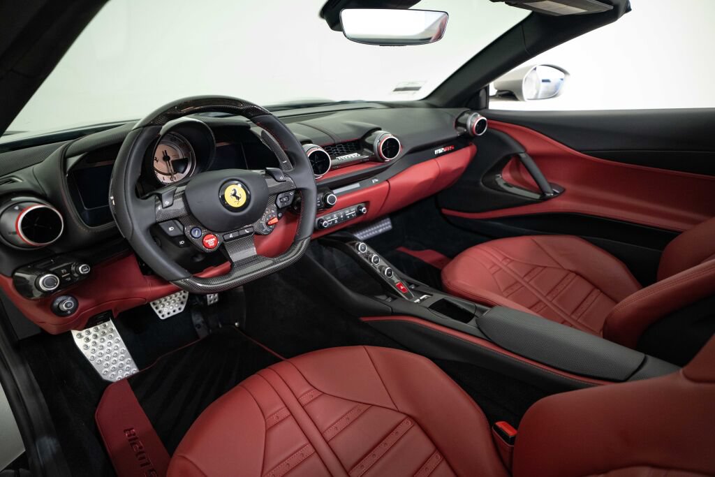 Certified 2022 Ferrari 812 GTS RWD image 39