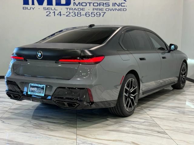 Used 2025 BMW 760i xDrive w/ Executive Package image 57