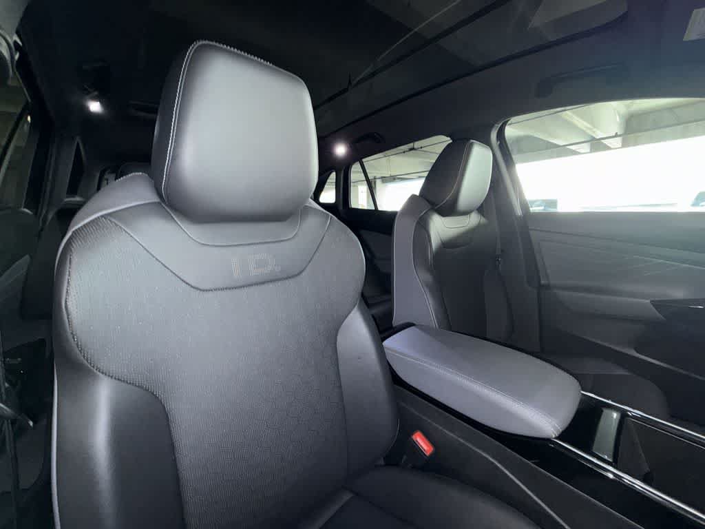 Used 2023 Volkswagen ID.4 Pro S RWD image 27