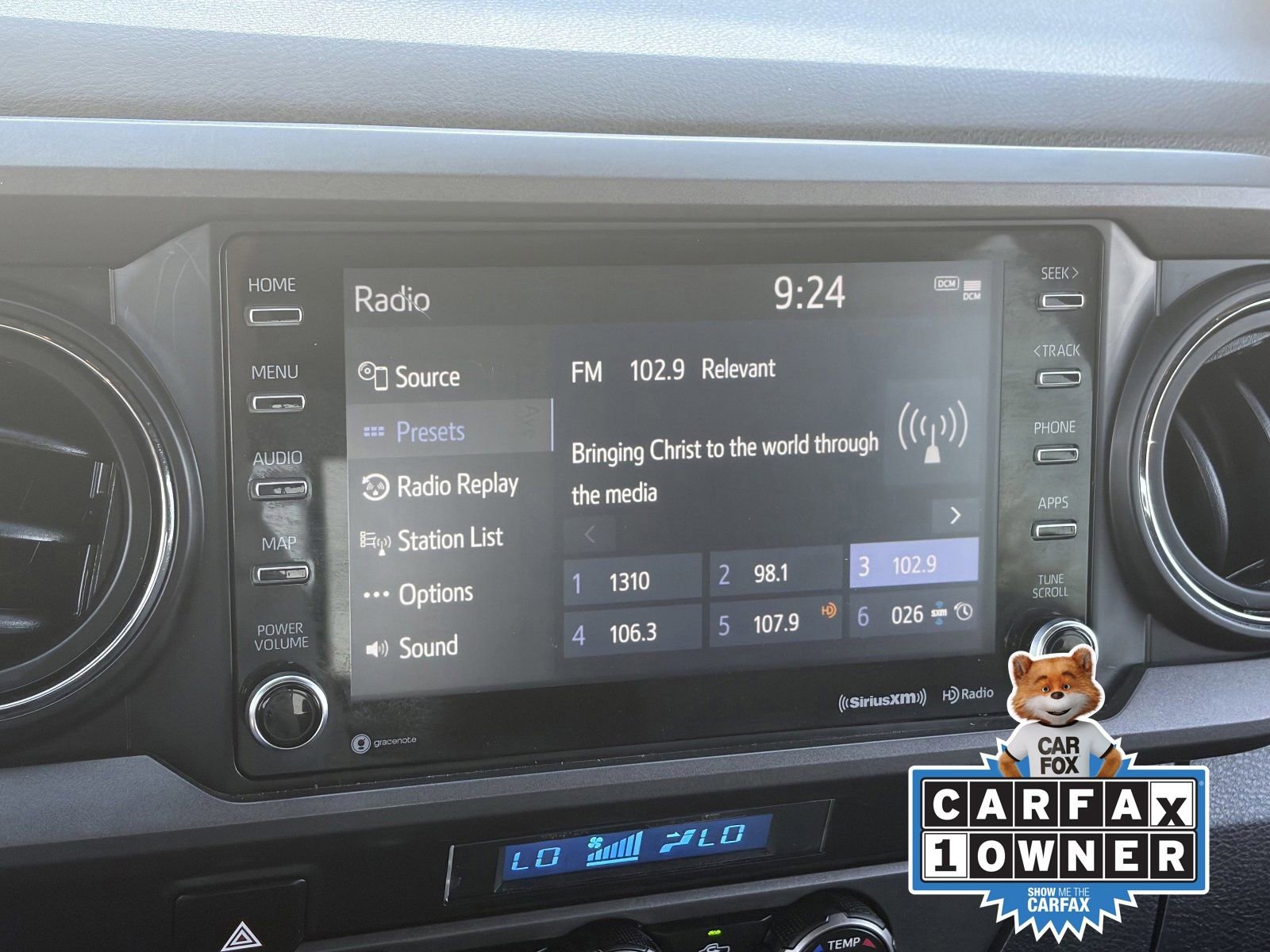 Used 2023 Toyota Tacoma TRD Off-Road w/ Technology Package AWD/4WD image 27