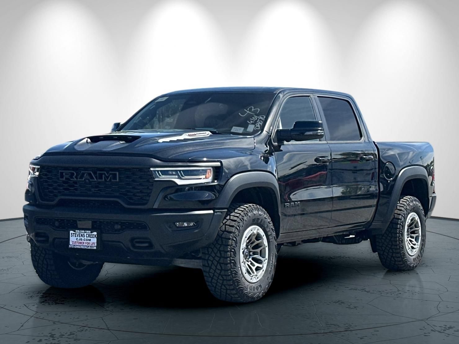 New 2026 RAM 1500 RHO w/ RHO Level 1 Equipment Group AWD/4WD image 8