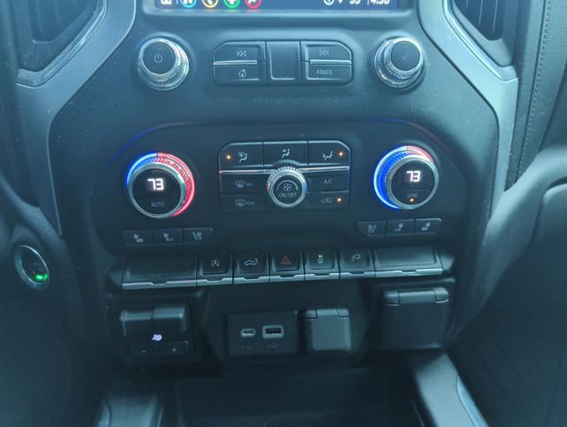 Used 2021 GMC Sierra 1500 SLT w/ SLT Convenience Package AWD/4WD image 19