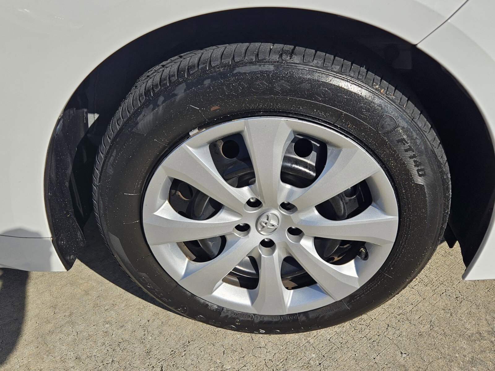 Certified 2023 Toyota Corolla LE image 11