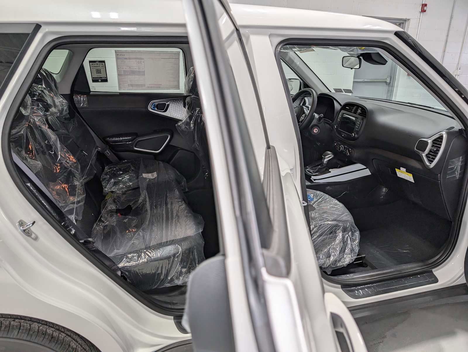 New 2025 Kia Soul LX image 7